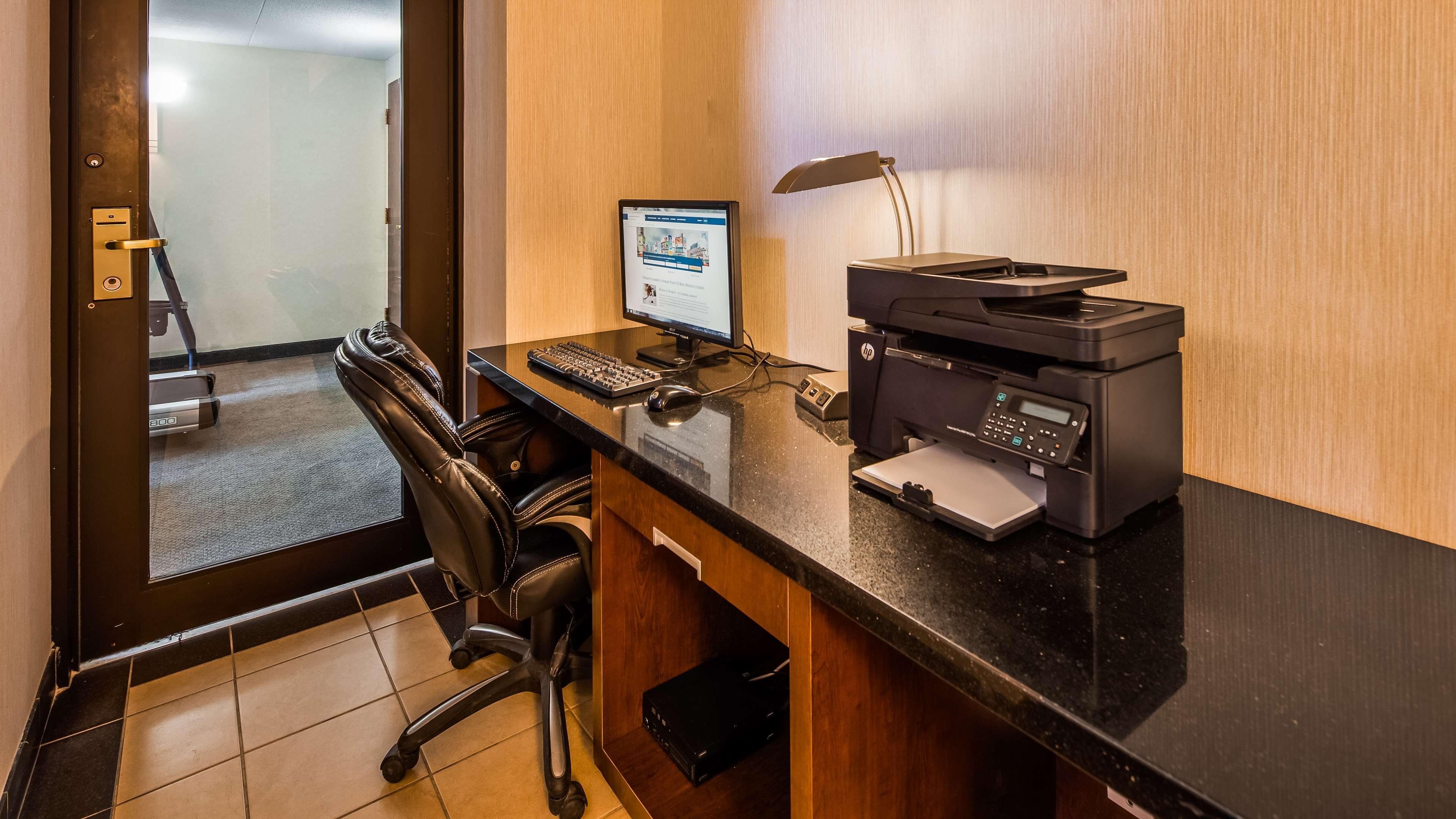 Best Western Halton Hills Georgetown Bagian luar foto