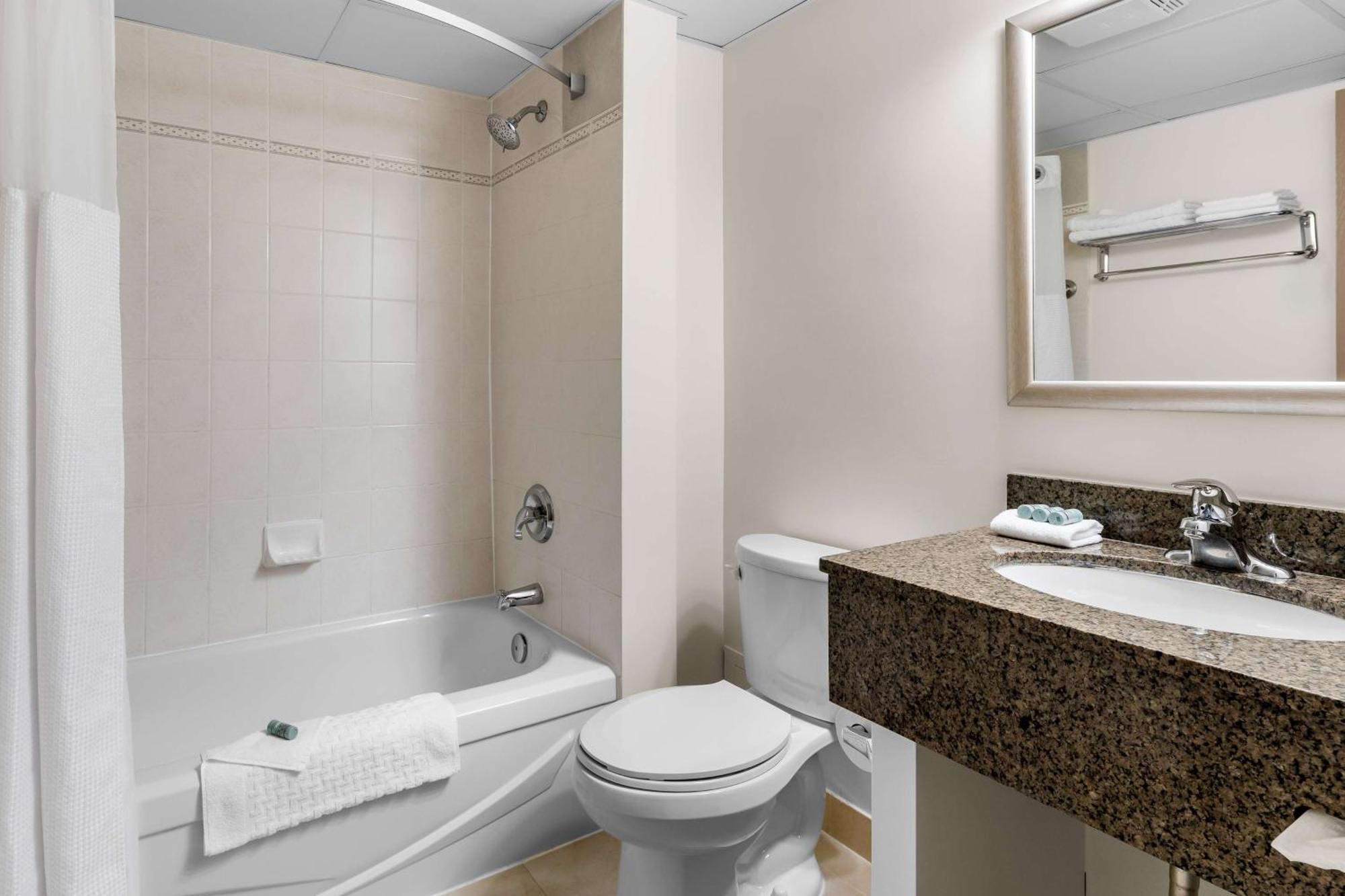 Best Western Halton Hills Georgetown Bagian luar foto
