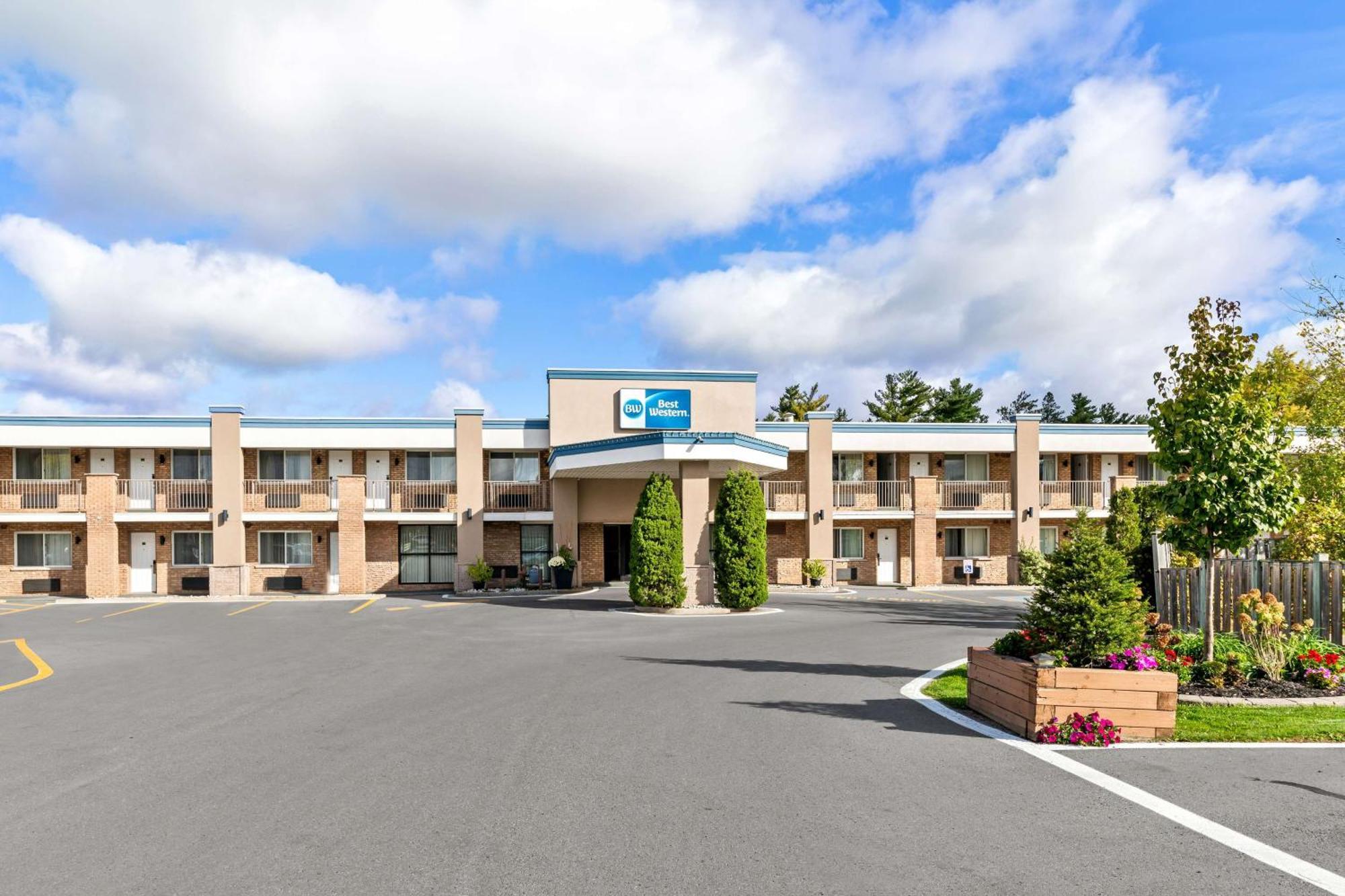 Best Western Halton Hills Georgetown Bagian luar foto