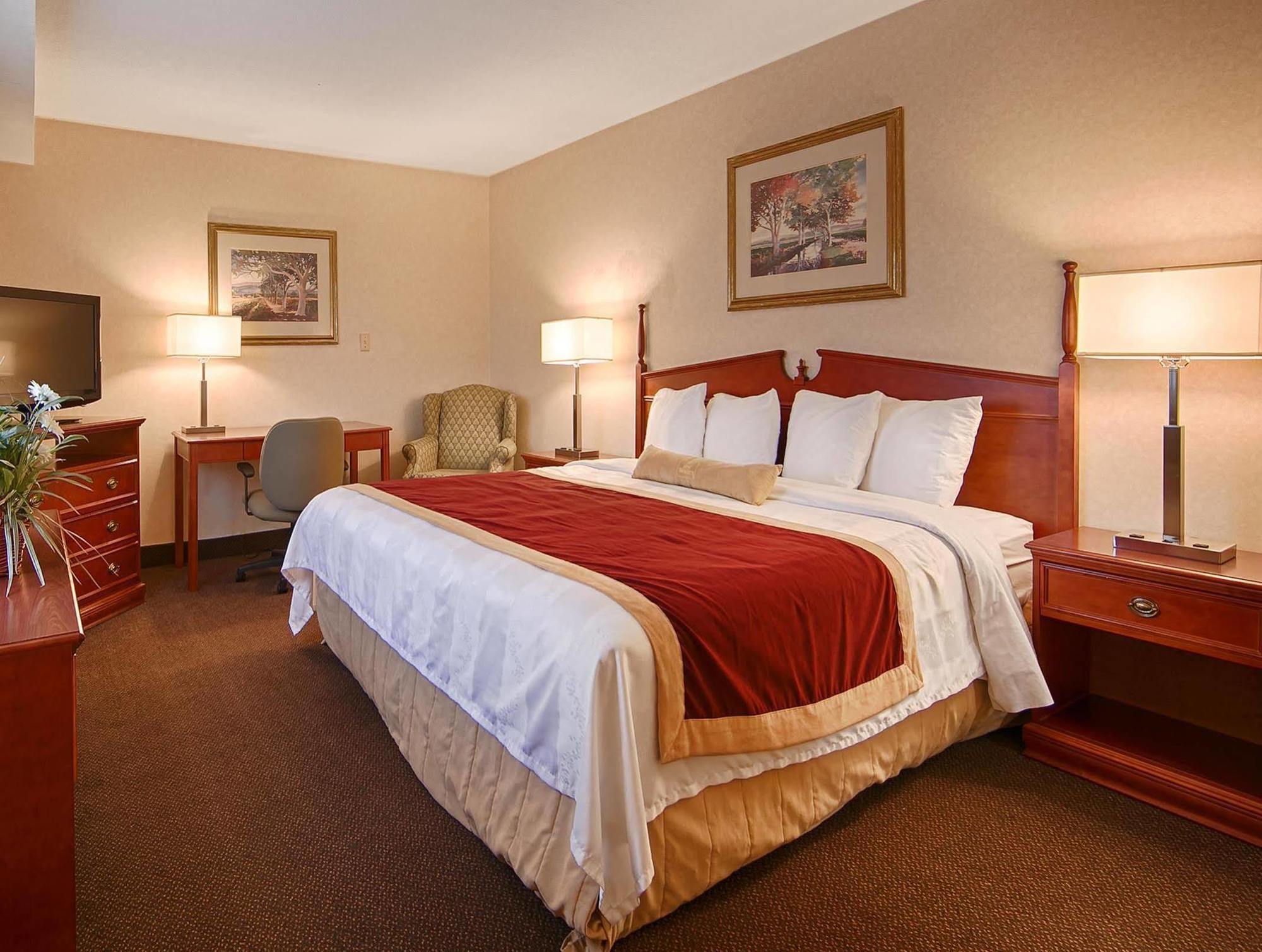 Best Western Halton Hills Georgetown Bagian luar foto